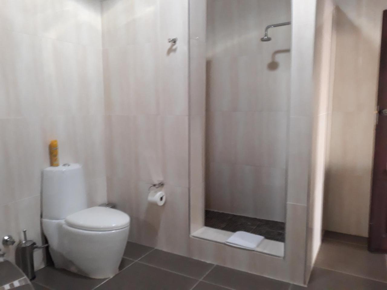 Aalwyns Guesthouse バンダービールパーク エクステリア 写真