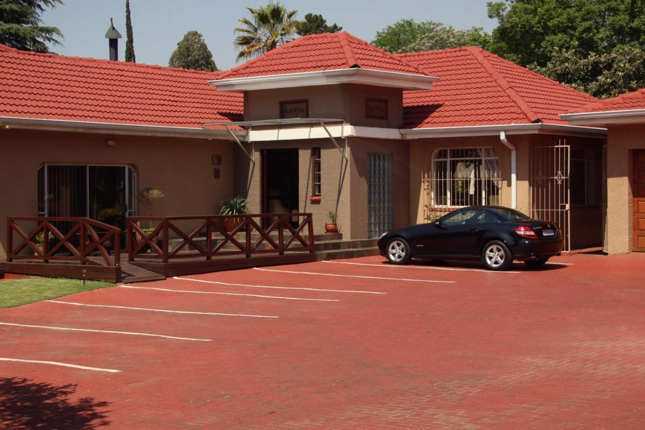 Aalwyns Guesthouse バンダービールパーク エクステリア 写真